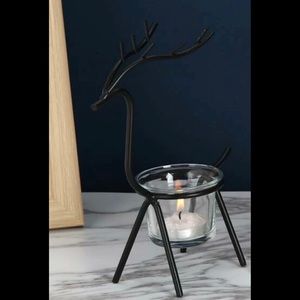 🦌 NWOT Beautiful metal & glass candle holders